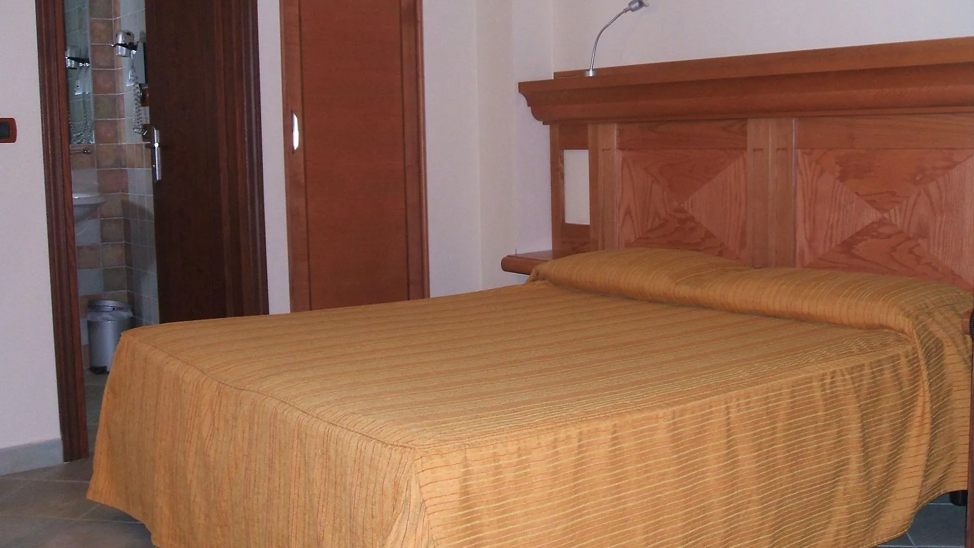Il Nuovo Gabbiano Hotel Cala Gonone 3*,