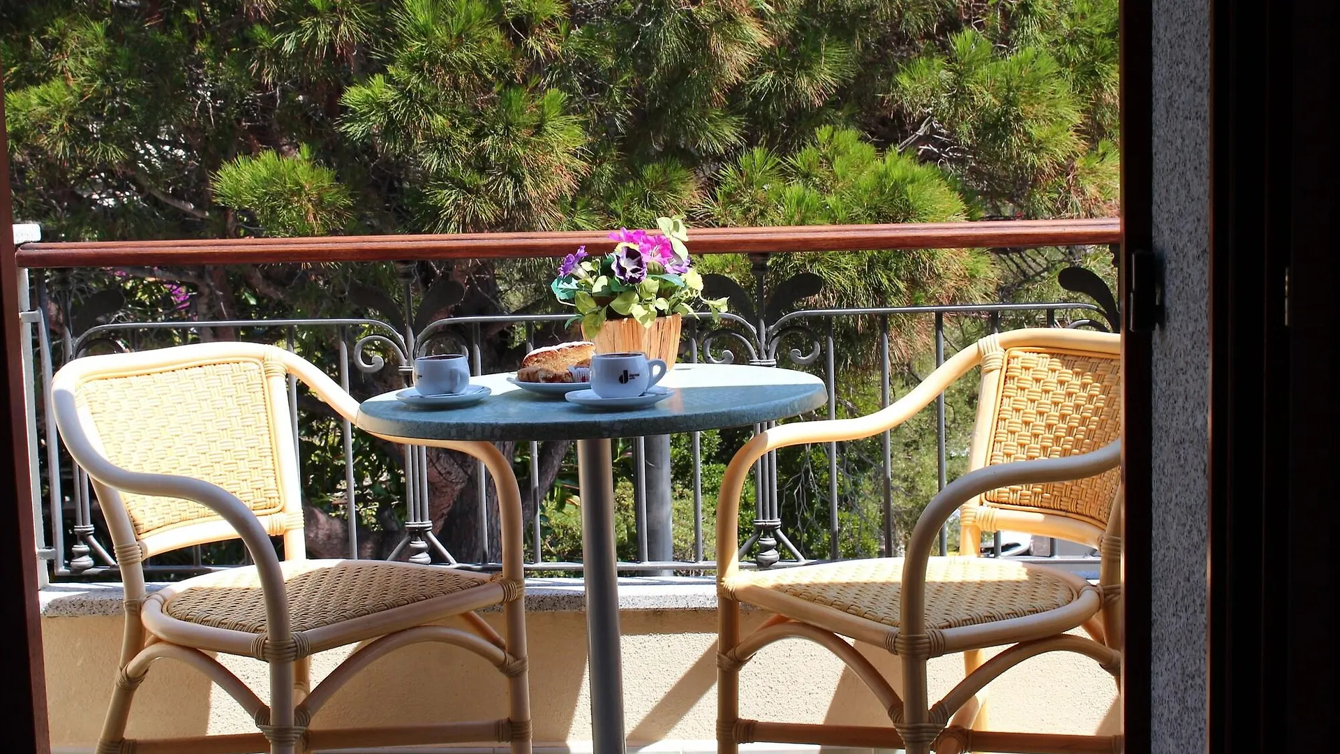 Il Nuovo Gabbiano Hotel Cala Gonone 3*,  Italy